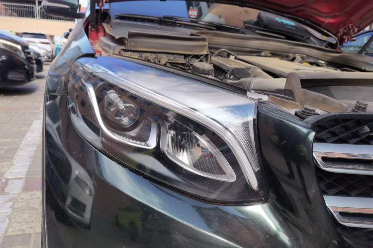 Used Mercedes-Benz GLC 2017 GLC 200 4MATIC
