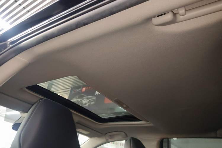 Used Toyota Wildlander 2022 2.0L CVT Two-Wheel Drive Luxury PLUS Edition