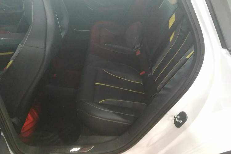 Used Hongqi H6 2023 2.0T ZhiShang Version
