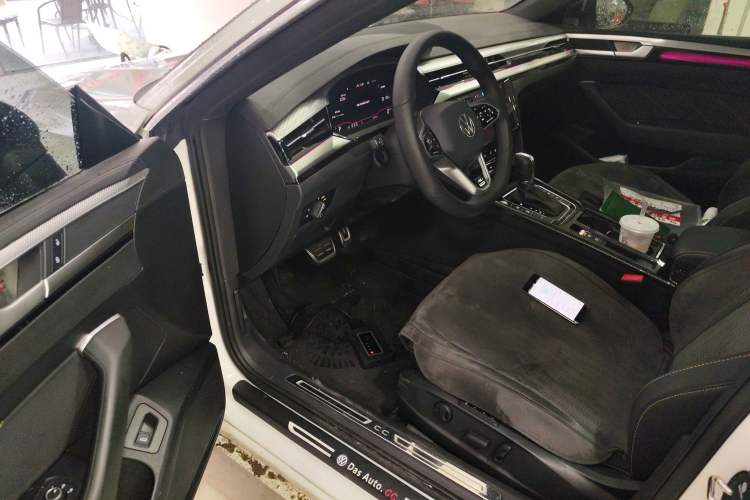 Used Volkswagen FAW-Volkswagen CC 2023 380TSI Striking Edition Driver Seat