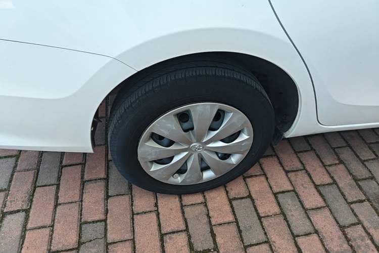 Used Toyota YARiS L Zhi Xiang 2017 1.5E CVT Dynamic Edition
