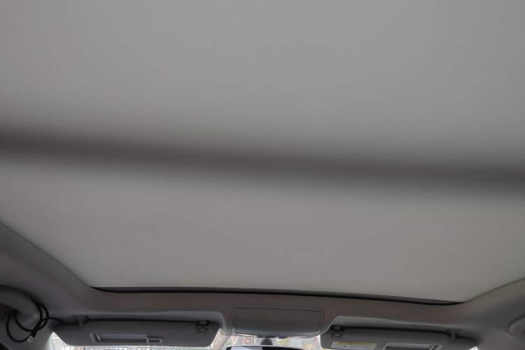 Used Volkswagen Touran 2018 Volkswagen Touran L 280TSI DSG Comfort Edition 7-seater
