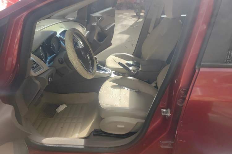 Used Buick GT 2013 GT 1.6L Automatic Fashion Edition