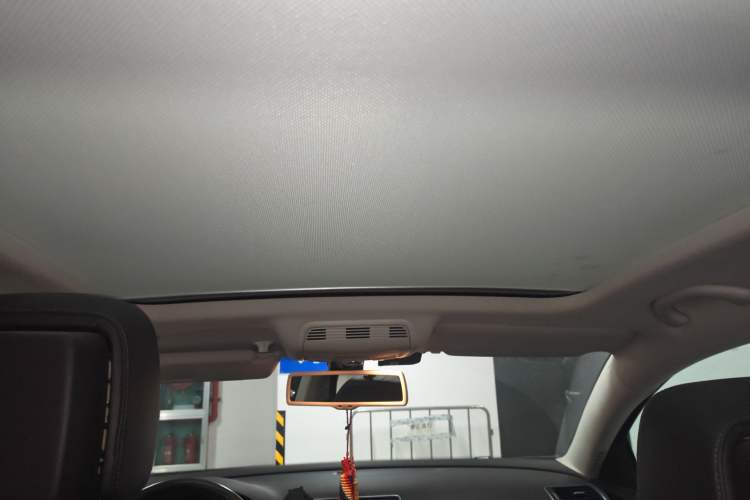 Used Volkswagen Magotan 2012 Travel Edition 2.0 TSI Comfort Version