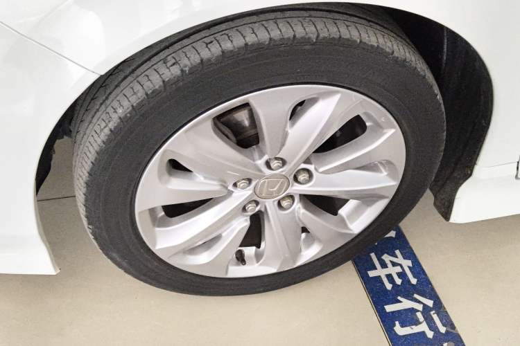 Used Honda Jade 2020 1.8L automatic Comfort version
