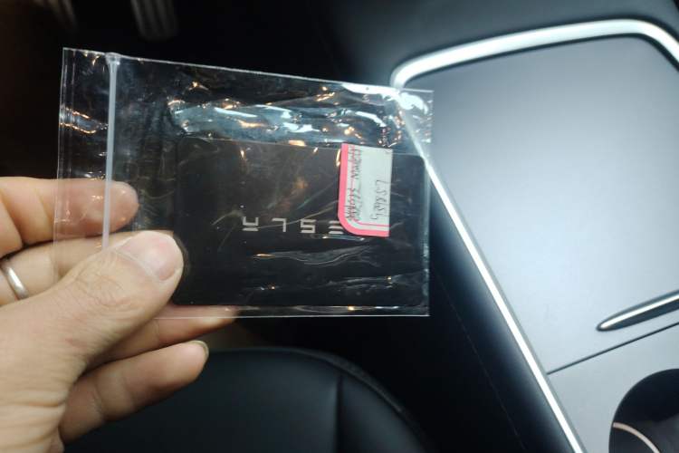 Used Tesla Model Y 2024 Rear-Wheel-Drive Version
