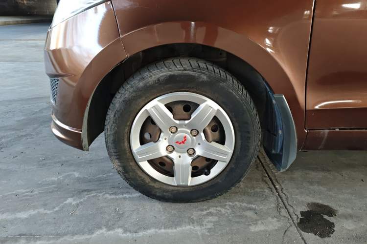 Used Wuling Hongguang 2015 1.2L S Base Model China V Standard
