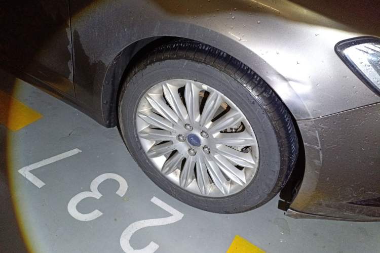 Used Ford Mondeo 2013 2.0L GTDi 200 Luxury Model