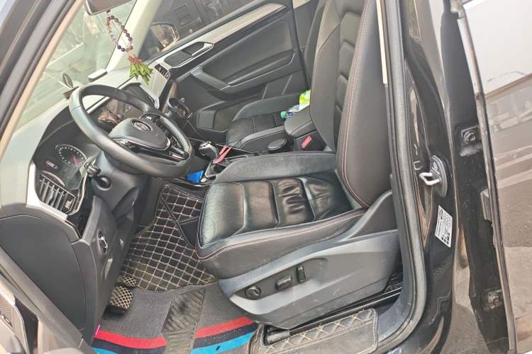 Used Volkswagen Tayron 2019 330TSI Four-Wheel Drive Luxury Version China V Standard