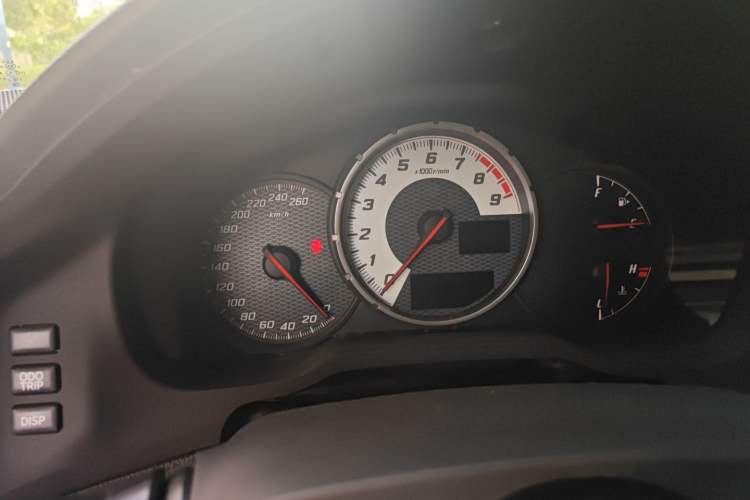 Used Toyota 86 2014 2.0L Manual Luxury Version