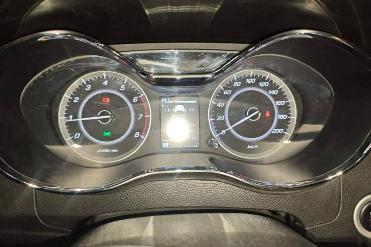 Used Baojun 560 2015 1.8L Manual Elite Edition