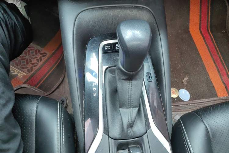 Used Toyota Corolla 2021 Dual-Motor 1.8L E-CVT Elite Edition
