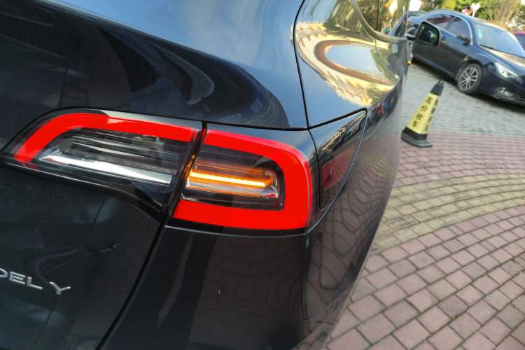 Used Tesla Model Y 2024 Rear-Wheel-Drive Version