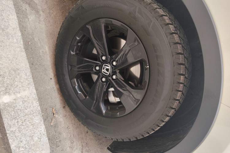 Used Honda Breeze 2020 240TURBO CVT 2WD Elite Edition Right Front Wheel Hub