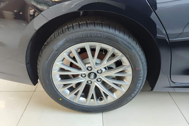 Used Bestune B70 2025 Dragon Edition 1.5T Quality Enjoyment Model
