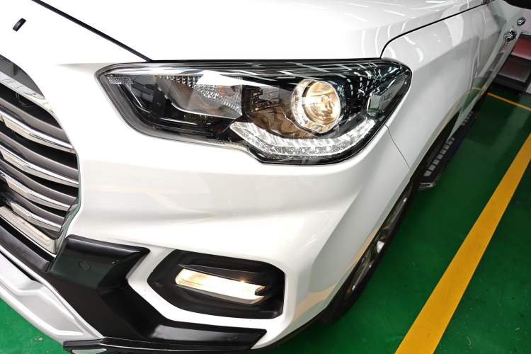 Used Hyundai ix35 2018 2.0L Automatic 2WD Zhiyong·Changxiang Edition Left Front Headlight