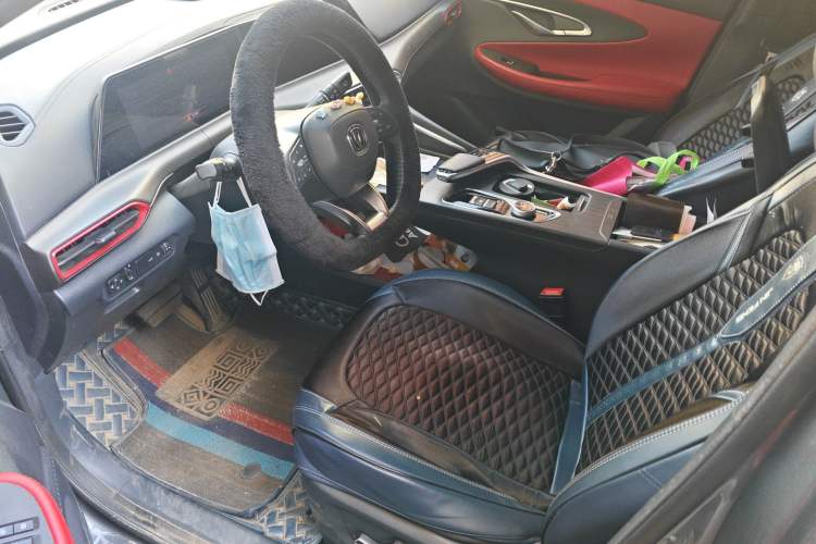 Used CHANGAN UNI-T 2020 1.5T Flagship Version
