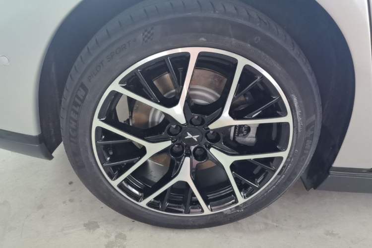 Used XPeng P7 2023 P7i 610 Max Performance Edition
