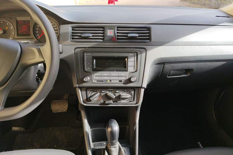 Used Volkswagen Santana 2019 1.5L Automatic Fashion Edition China VI
