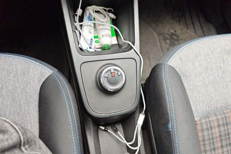 Used Dongfeng NAMMI EX1 2021 Quality Edition Gear Lever