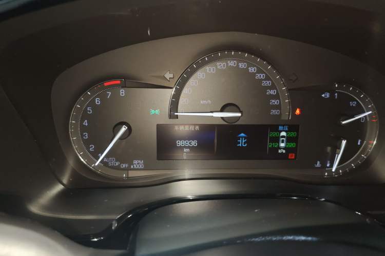 Used Cadillac XT5 2018 28E Four-Wheel Drive Tech Version