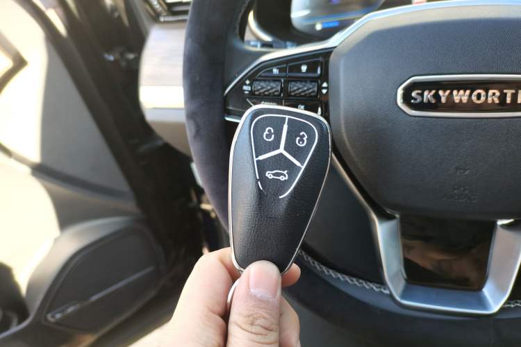 Used Skyworth HT-i 2024 1.5L PHEV 115KM Taidao Edition
