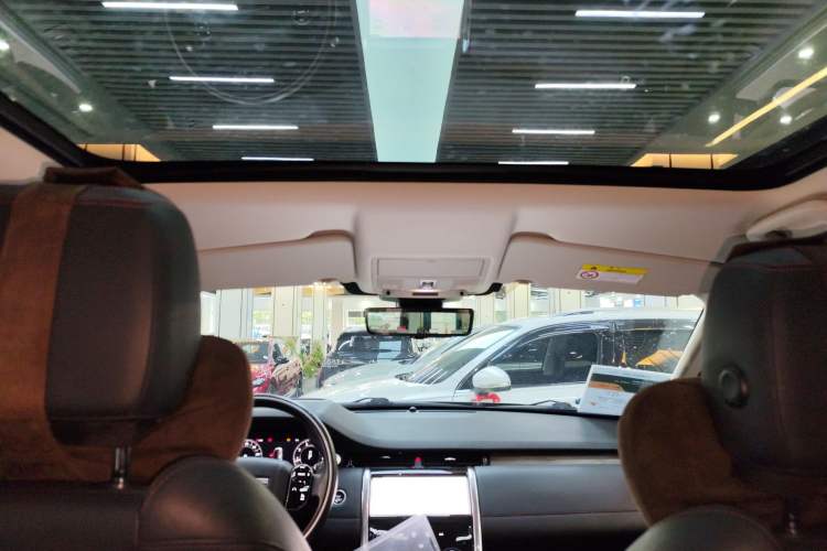 Used Land Rover Discovery Sport 2020 249 PS R-Dynamic Performance Tech Edition 5 Seats
