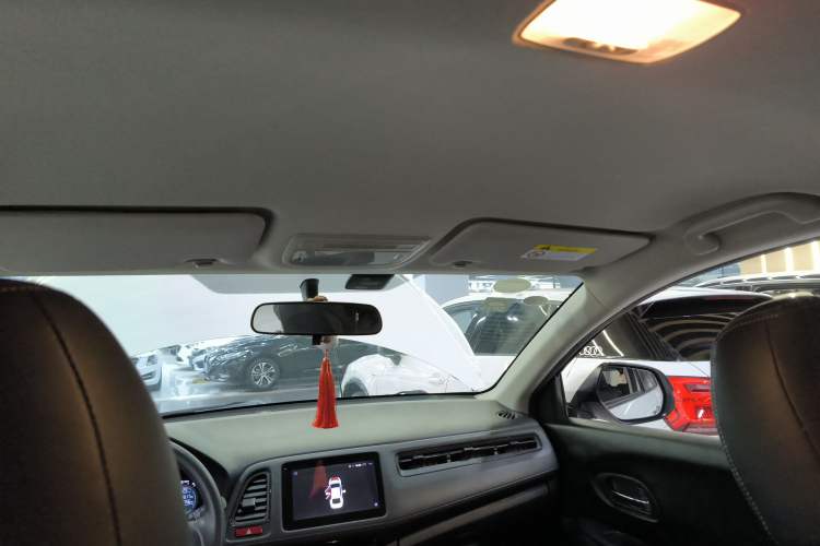 Used Honda Vezel 2017 1.5L CVT 2WD Comfort Model