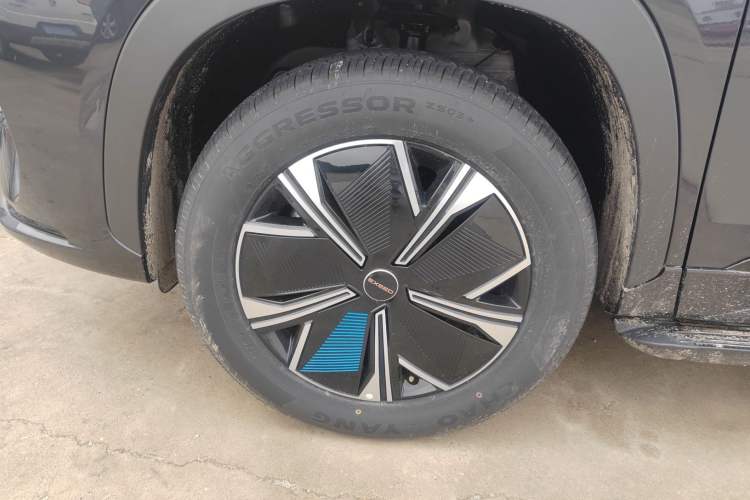 Used EXEED Zhuifeng C-DM 2024 C-DM 1.5 TCI 105KM Luxury Edition Exterior 4