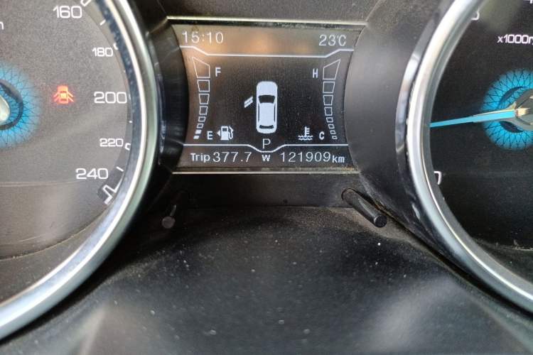 Used Zotye SR7 2016 1.5T CVT Cube Heart Edition China IV Standard
