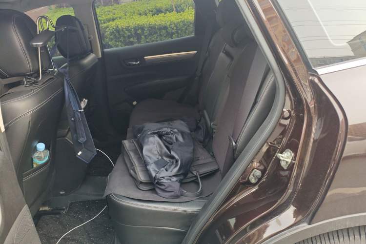 Used Renault Koleos 2017 2.0L Two-Wheel-Drive Leading Edition
