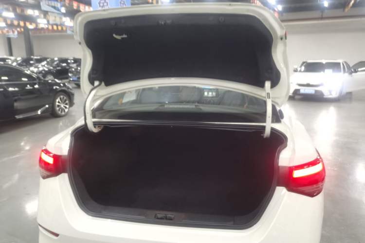 Used Nissan Sylphy 2022 1.6L XL CVT Enjoyment Edition Trunk