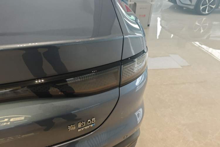 Used BYD Seal 05 DM-i 2025 DM-i Intelligent Drive 120KM Flagship Model
