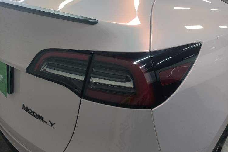 Used Tesla Model Y 2021 Performance High-Performance All-Wheel-Drive Version
