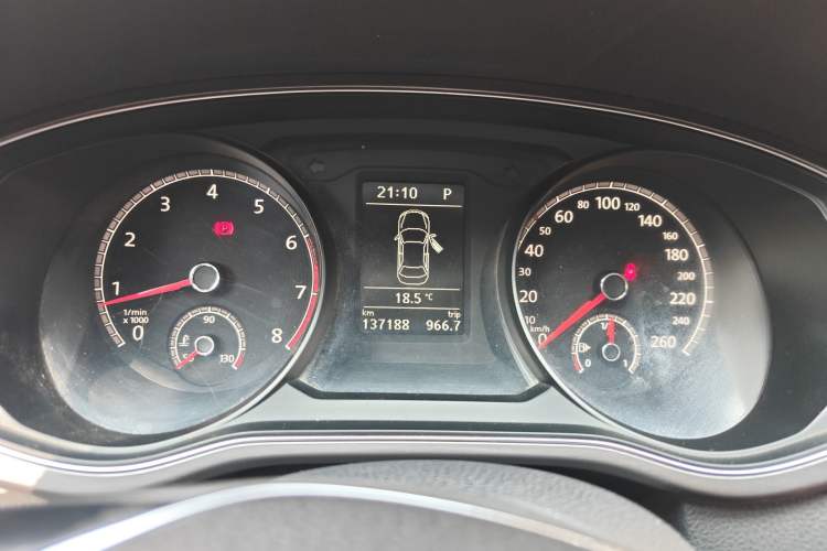 Used Volkswagen Passat 2017 280TSI DSG Luxury Edition
