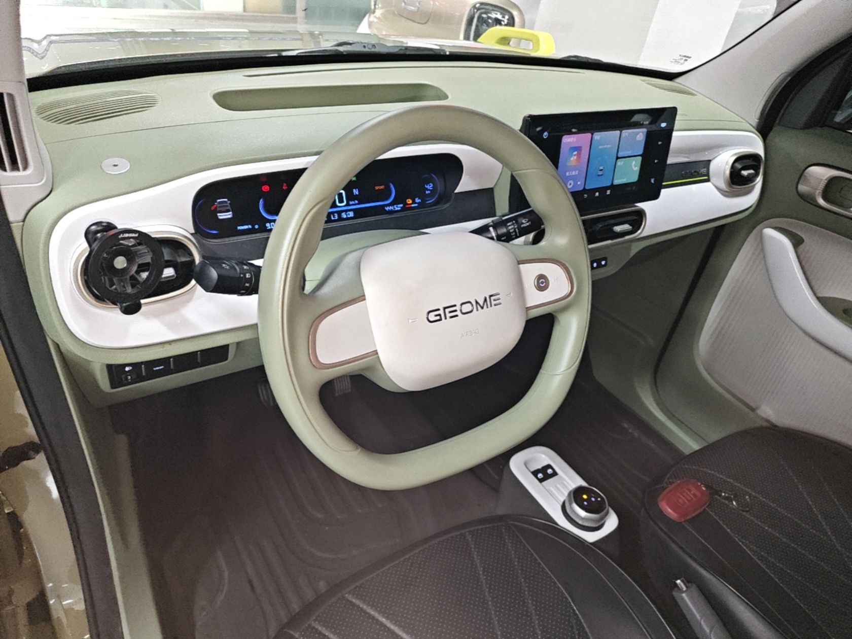 Geely Galaxy Panda 2025 210km Panda Rider — снимка 13