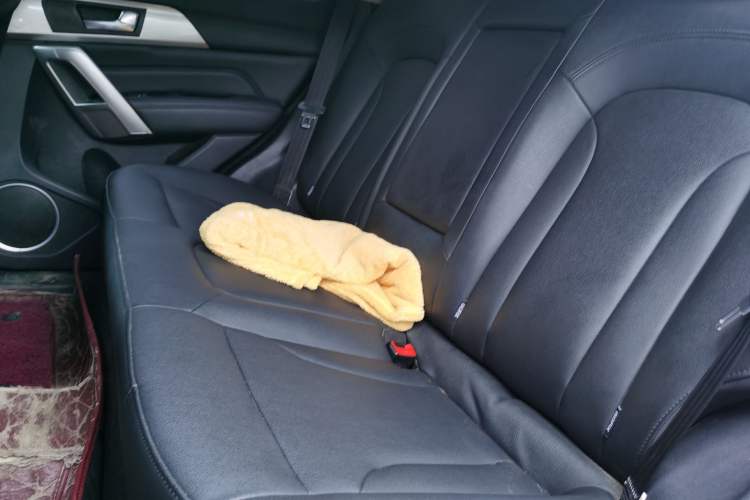 Used Haval H2 2016 Red-Label 1.5T Manual Two-Wheel Drive Luxury Model