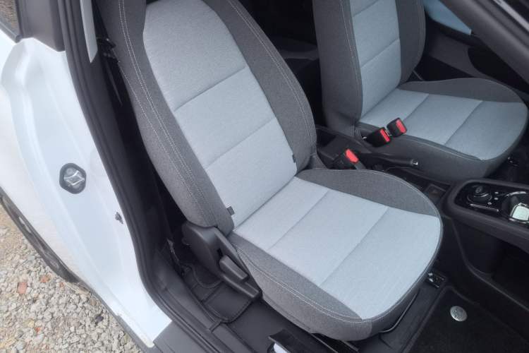 Used Chery QQ Little Ant 2025 Model, 251km Favorite Edition, 25.05kWh Right Front Seat