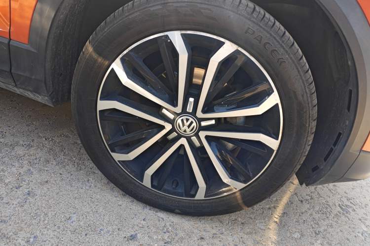 Used Volkswagen T-ROC 2020 280TSI DSG Two-Wheel-Drive Luxury Version