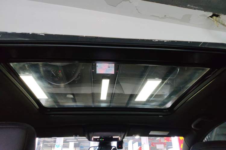 Used Cadillac XT5 2021 28T Four-Wheel Drive Luxury Version
