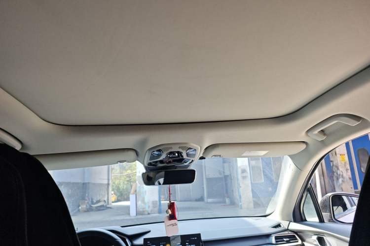 Used Lynk & Co 06 2021 1.5T Shero Pink Special Edition
