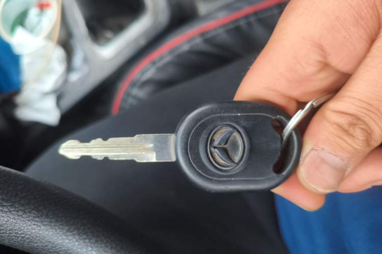 Used HYOSOW H2 2016 H2E 1.5L Classic Model BJ415A
