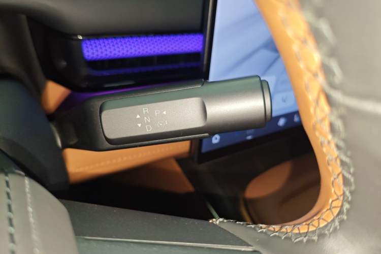 Used Hyptec HL 2025 700 Ultra Six-Seater All-Wheel-Drive LiDAR Version