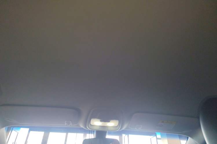 Used Buick Velite 6 2023 Revised Version 430 km Range – Commuter Edition