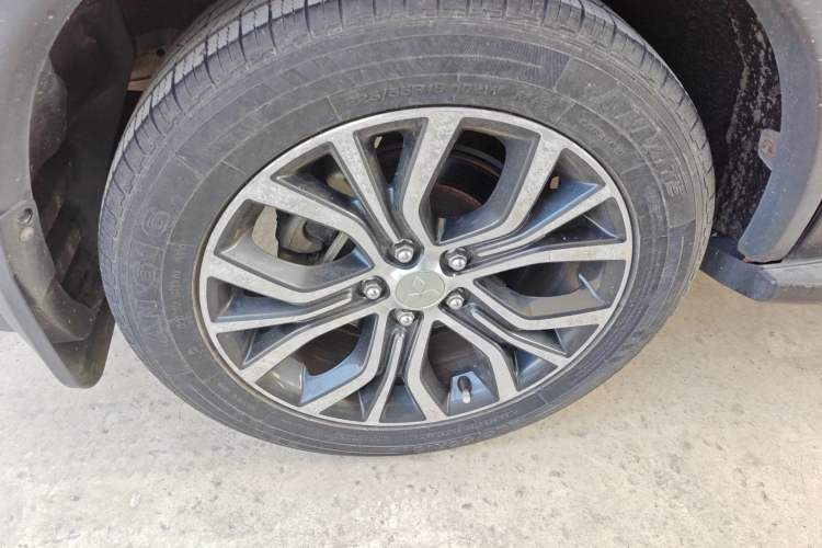 Used Mitsubishi Outlander 2018 2.0L Two-Wheel Drive Glory Edition 5 Seats Exterior 2