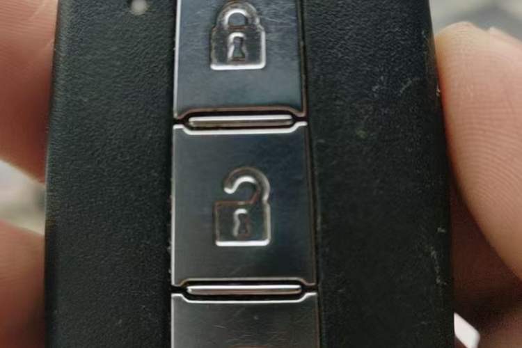 Used Haima M8 2017 1.8T Automatic Model