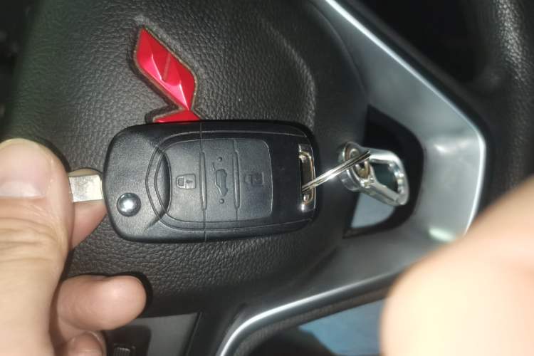 Used Wuling Zhengcheng 2021 1.5T Manual Luxury Version
