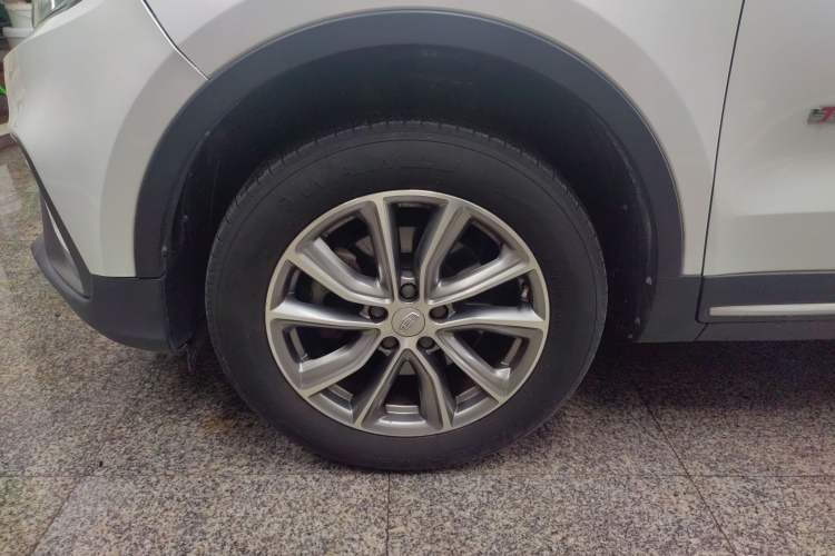 Used Geely Auto Emgrand X7 Sport 2018 1.8TD Automatic Two-Wheel Drive Smart Connect 4G Internet Edition
