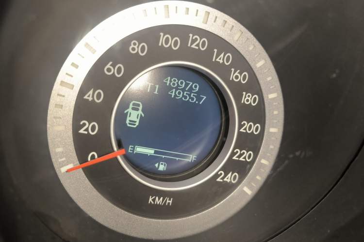 Used Bestune X80 2013 2.0L automatic comfort version