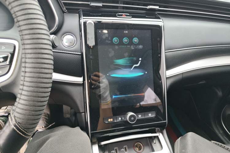 Used Roewe RX5 MAX 2019 300TGI Manual 4G Connect Luxury Edition Audio And AC Panel